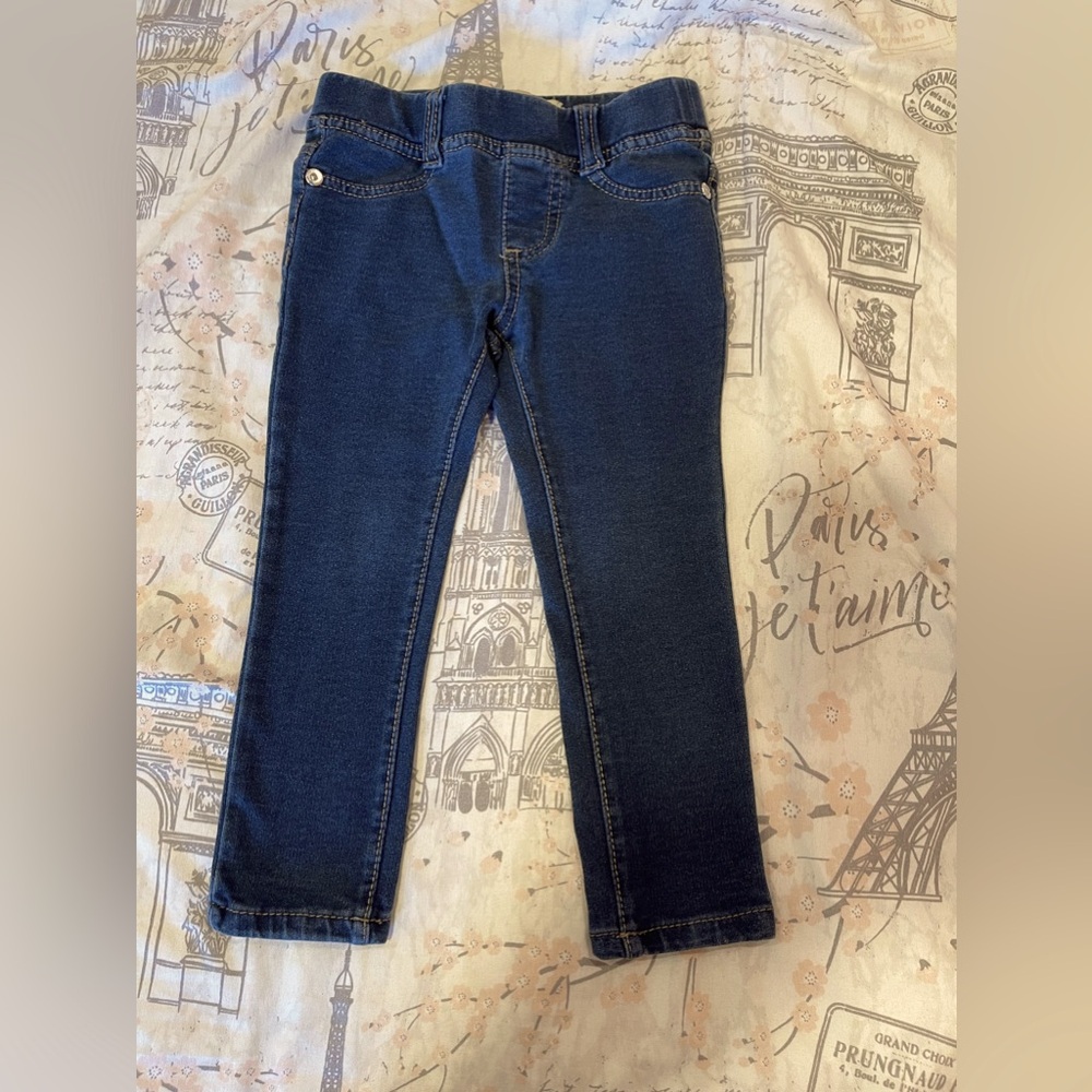 ⭐️4 for $25 ⭐️ Guess 2T Pull-on Jeggings